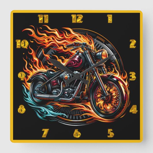 夕暮れ時にオープンロードを走り抜ける炎のオートバイ スクエア壁時計 (正面)