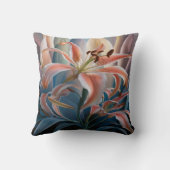 夕暮れ時にカラフルの離れ間で咲く百合 クッション (裏面)