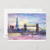 夕暮れ時にシャードのあるロンドンタワーブリッジ ポストカード (正面/裏面)