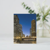 夕暮れ時に凍っていシカゴ川を見下ろした ポストカード (スタンド正面)