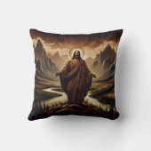 夕暮れ時に山威厳のあるに立つイエス クッション (裏面)
