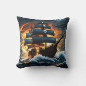 夕暮れ時に波と闘う海賊船 クッション (正面)