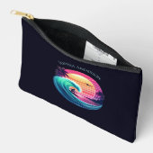 夕暮れ時に波に乗る アクセサリーポーチ (見開き)