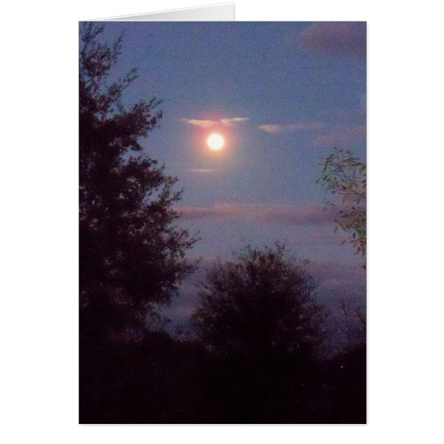 夕暮れ時に満月のオオカミの月が昇る – カード空白のに (正面)