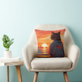 「夕暮れ時に考える猫：お洒落ビーチアート」 クッション (椅子)