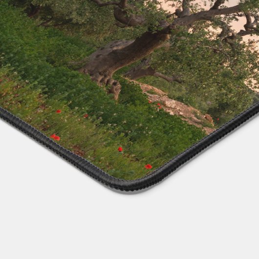 夕暮れ時のオリーブの木立 デスクマット (コーナー)