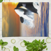 夕暮れ時のクジラ キッチンタオル (折り畳み)