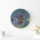 夕暮れ時のマガモ ラージ壁時計 (ホーム)