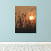 夕暮れ時の小麦 – 垂直 キャンバスプリント (インサイチュ (ウッドフロア))