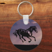 夕暮れ時の馬の踊り キーホルダー (正面)