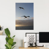 夕暮れ時の鳥たち ポスター (ホームオフィス)