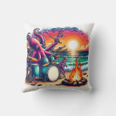 夕暮れ遊のキャンプファイア近くでタコのドラム缶 クッション (裏面)