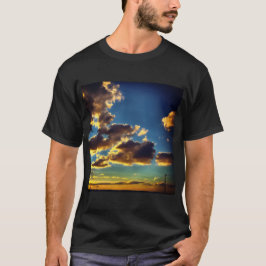 夕焼けでオレンジ色の雲 Tシャツ