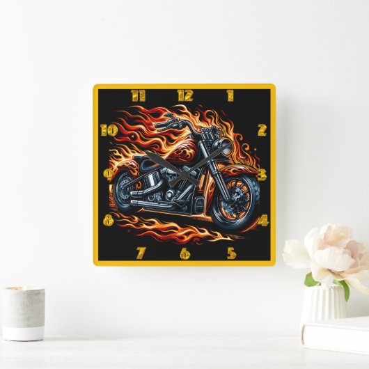 夕焼けに燃え上がる炎のオートバイ スクエア壁時計 (ホーム)