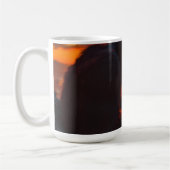 夕焼けの中の永遠の絆 コーヒーマグカップ (左)