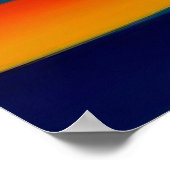 夕焼けの間に穏やかな海に浮かぶ帆船鮮やか ポスター (角)