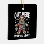 外ではスナックのジンジャーブレッドのクリスマスのように見える セラミックオーナメント (右)