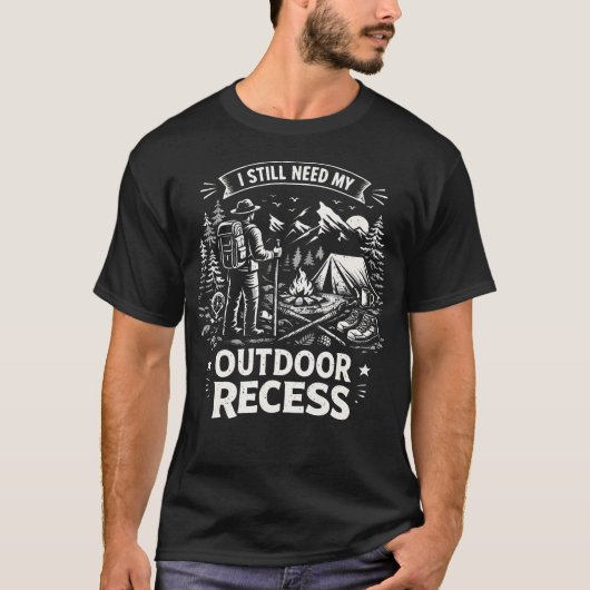 外で遊ぶ時間まだ必要だよ 面白い ハイキング Tシャツ (正面)