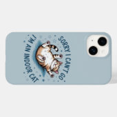 "外に出たくないにゃ、インドア猫だもん" かわいい猫のデザイン Case-Mate iPhoneケース (裏面 (横))