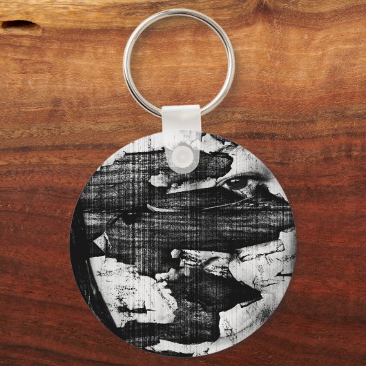 外に出る キーホルダー (正面)