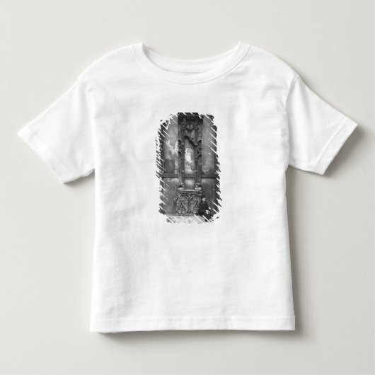 外に座った少年 トドラーTシャツ (正面)