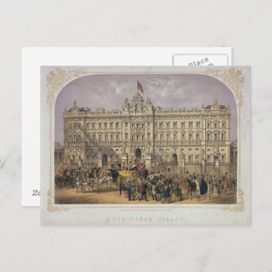 外に群衆がいるバッキンガム宮殿の景色 ポストカード (正面/裏面)