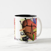 外傷のナースの芸術のギフト ツートーンマグカップ (正面右)