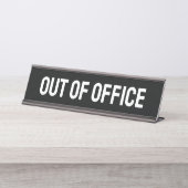 外出中の黒 デスクネームプレート (正面)