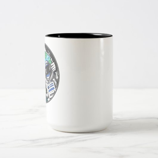 外国のピースサインの宇宙の宇宙飛行士 ツートーンマグカップ (中央)