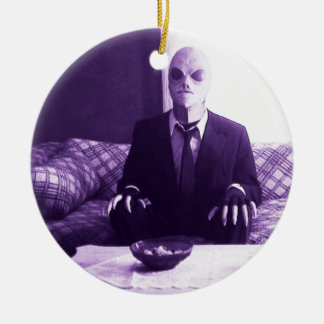 外国の監視TVのオーナメントは振れます! セラミックオーナメント