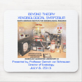 外国コミュニケーションシンポジウムのマウスパッド マウスパッド