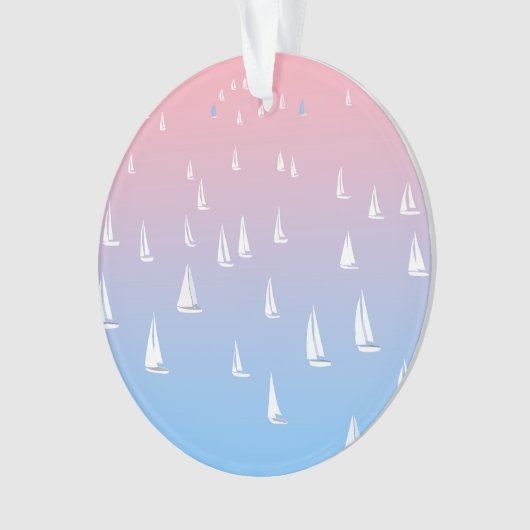 外海で帆船をレースする オーナメント (正面)