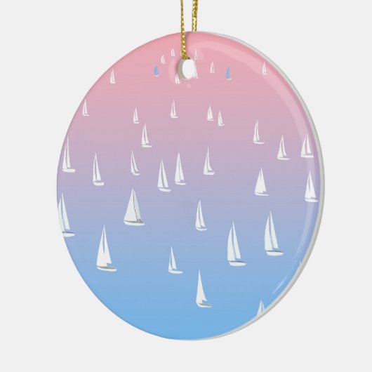 外海で帆船をレースする セラミックオーナメント (左)