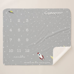 外部空間ニュートラルグレーマイルストーンカスタムベビー シェルパブランケット