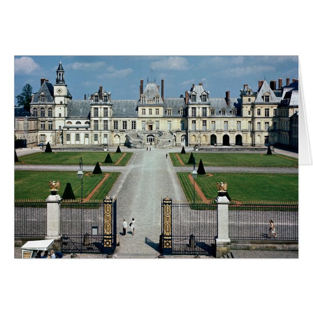 外面の眺め (正面横)