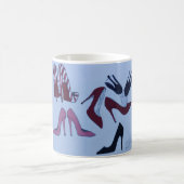 多くのハイヒールの靴たくさんの色とスタイル コーヒーマグカップ (中央)