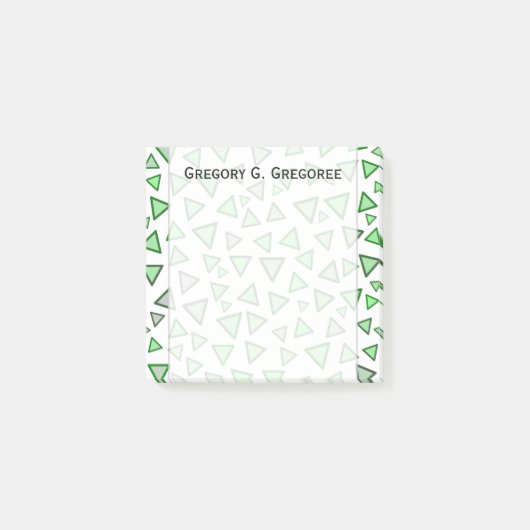 多くの三角形がさまざまな色合いの緑 ポストイット (正面)