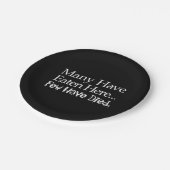 多くの人が食べここで死亡した（少数の人が死亡した）プレート ペーパープレート (アングル)