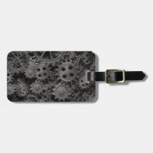 多くの古い錆ついた金属のギアか機械部品 ラゲッジタグ (正面横)