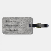 多くの古い錆ついた金属のギアか機械部品 ラゲッジタグ (裏面横)