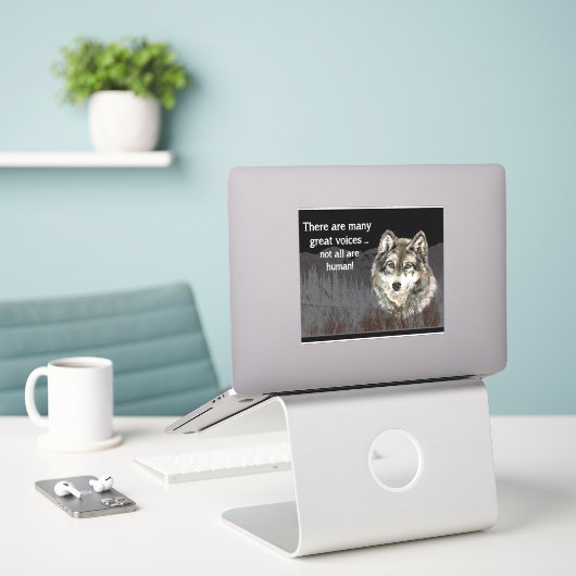多くの声素晴らしすべての人間の狼の引用文 シール (デスク上のノートパソコン)