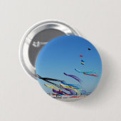 多くの数々のな色凧 缶バッジ (正面&裏面)