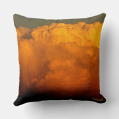 多くの色の雲 クッション (裏面)