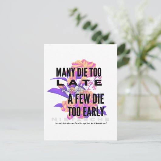 多くは死ぬが早すぎる。ニーチェ ポストカード (スタンド正面)