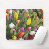 多彩なチューリップの束 マウスパッド (マウス)