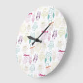 多彩の落書きのフクロウ ラージ壁時計 (傾斜)