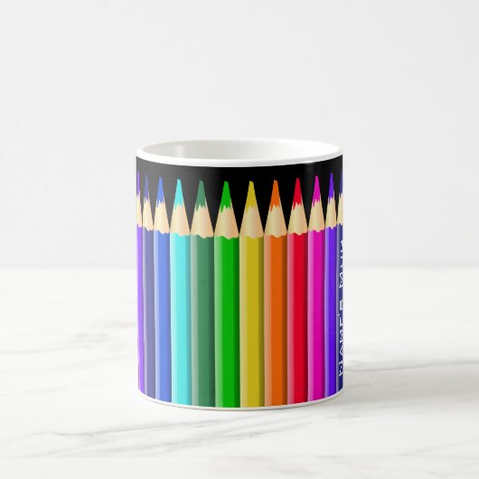 多彩の鉛筆のクレヨン(任意名前) コーヒーマグカップ (中央)