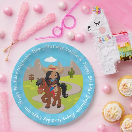 多文パーソナライズされた化誕生日女性のカーボーイ ペーパープレート (パーティー)