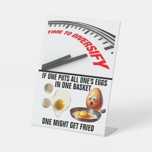 多様化する時期 台座サイン (正面)