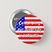 多様性は愛国的ボタン 缶バッジ (正面&裏面)